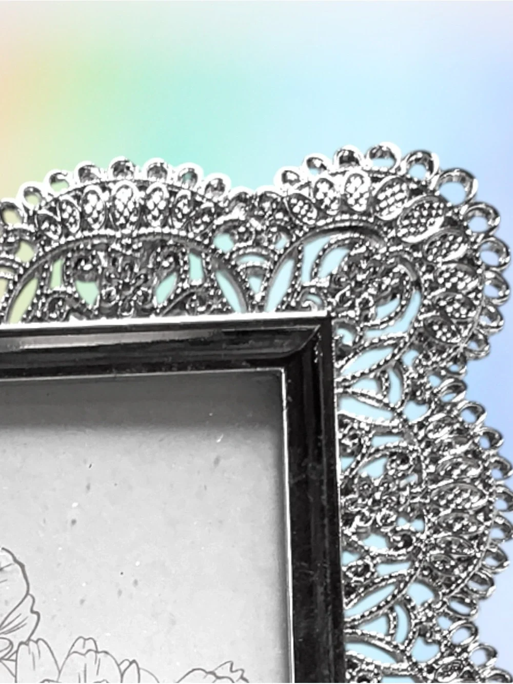Lovely Nicole Miller Silver Filigree Picture Frame Very Ornate